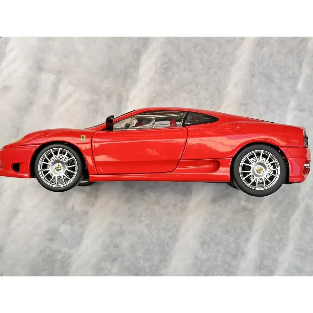 A48 1999 Hot Wheels 1/18 Scale Die Cast Model Ferrari 360 Modena - Red